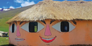 Warm Houses Project Puts a Happy Face on Peru’s Plateau Residents