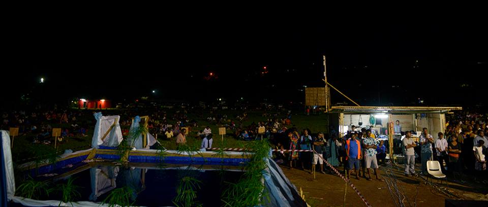 A crowd of 6,000 listening to Adeline speak at the Ex-Fol sports complex. Photo: Vanuatu Mission