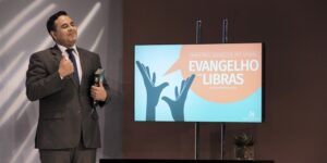 200 Deaf People Seek Bible Studies After Special Online Series in Brazil
