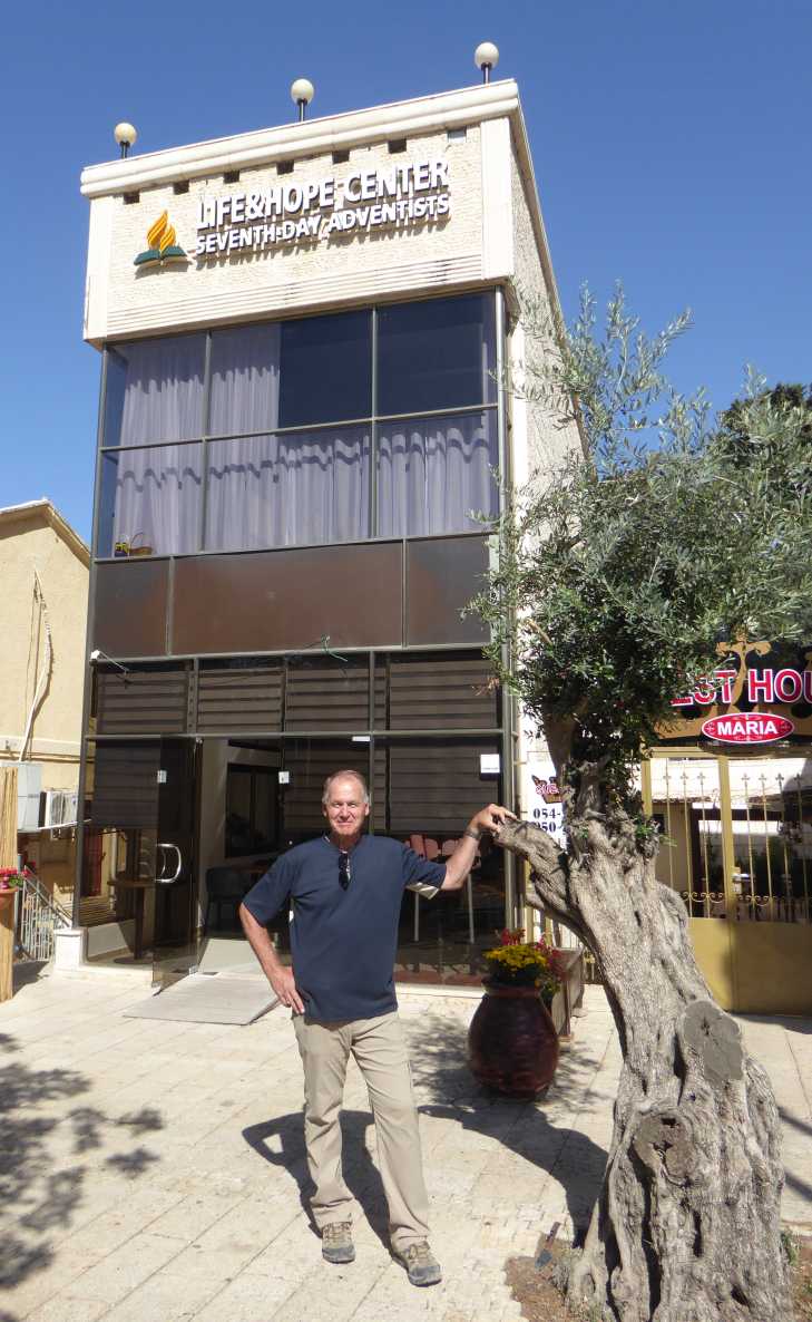 Michael Ryan visiting the Haifa Life Hope Center in Haifa, Israel, on Sunday, June 19. (Roger Robertsen)