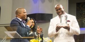 Magic Johnson Shows Gratitude to Adventists With $550,000 Donation