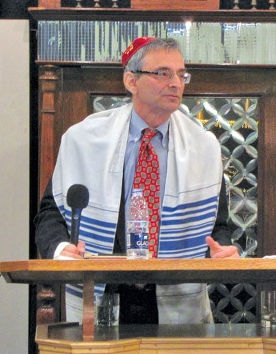 SPEAKER: Adult Bible Study Guide editor Clifford Goldstein, himself a Jewish believer, addresses a Jewish Adventist congregation in Buenos Aires, Argentina.