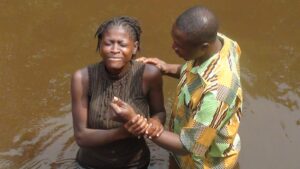 Concerted Efforts Result in Almost 4,000 Baptisms in Cameroon