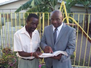 A Jamaican Gives Up His Dreadlocks — His All — for Jesus