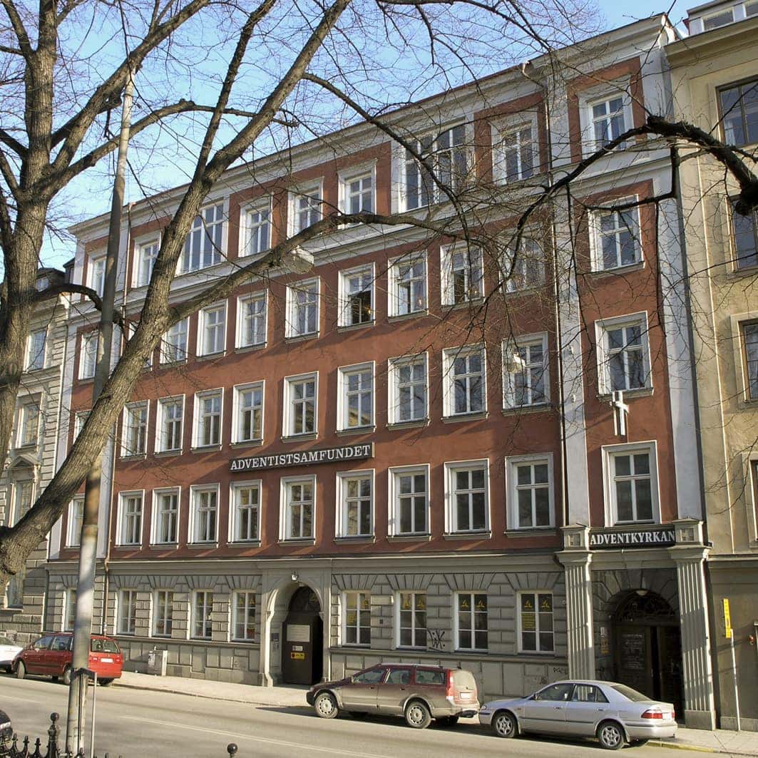 The headquarters offices of the Adventist Church in Sweden, just one block away from Drottninggatan pedestrian street, where the Stockholm attack happened. [Photo: Rainer Refsbäck]