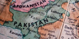 Adventist Meetings Draw Over 2,000 in Pakistan