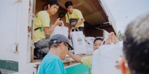 Adventists in the Philippines Assist Volcano Evacuees