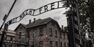 European Adventists Remember 75th Anniversary of Auschwitz Liberation