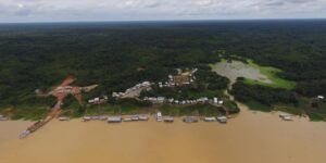 Floating Church Baptizes More than 200 People in Brazil’s Amazon