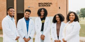 Oakwood University Students Selected by the University of Alabama School of Medicine