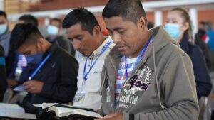 Adventist Church in Guatemala Eyes a Literature Evangelist Revival