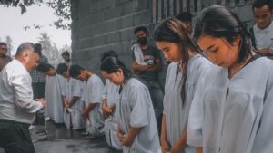 Evangelistic Teams in the Philippines See Thousands Baptized