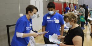 Volunteers Provide Care, Resources to U.S. Community in Need