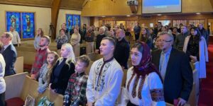 In Chicago, Ukrainian Refugees Find Hope and Plant New Church