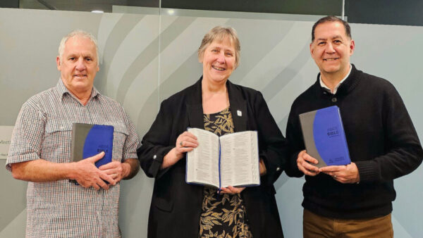 Educator’s Bible Will Help Deepen Faith across South Pacific Division Schools