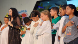Hundreds of Children and Teens in Panama Challenged to Depend on Jesus