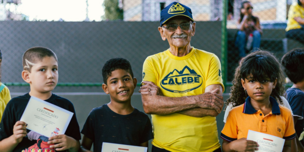 At 99, a Brazilian World War II Veteran Volunteers at Summer Outreach