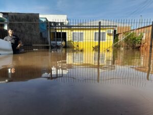 U.S. Resident Adopts Family Affected by Floods in Southern Brazil