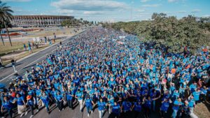 In Brasilia, Thousands Walk for Peace and to Proclaim Their Faith in God