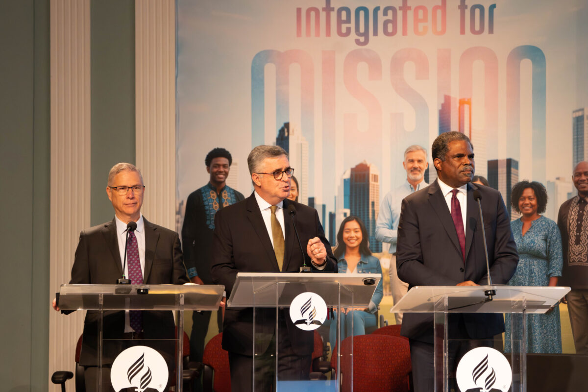 Church Leaders Call to Trust God, Enjoy His Blessings Among Major Challenges